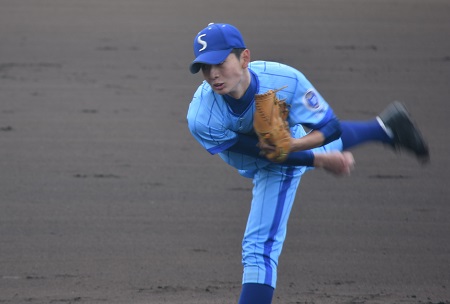 野球部、準決勝で札幌南高校に敗退。