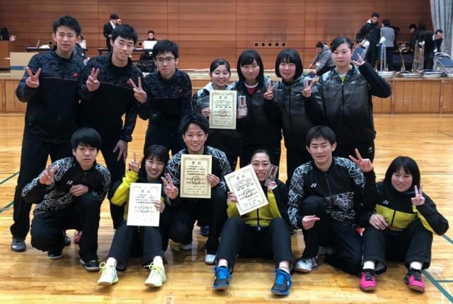 バドミントン選抜南北海道大会、女子準優勝、男子３位！